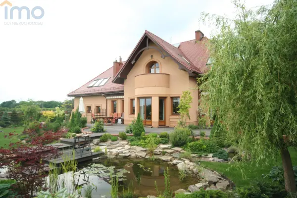 pucki, Puck, Zdrada, Cichy dom w wielkości mieszkania, spokojna okolica