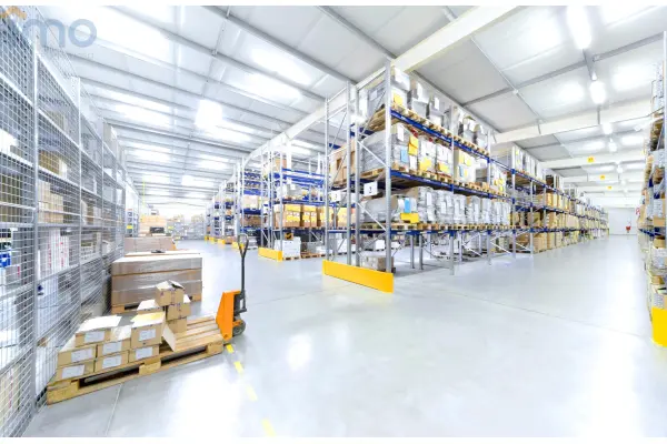 Bieganów, Jaktorów, Building for rent