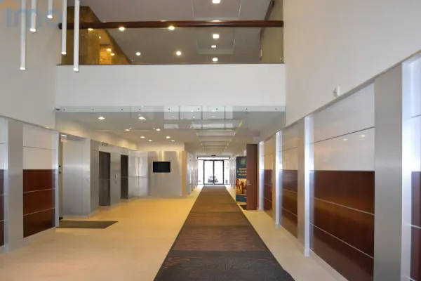 Jelenia Góra, Lokal w centrum, parter odrestaurowanej kamienicy