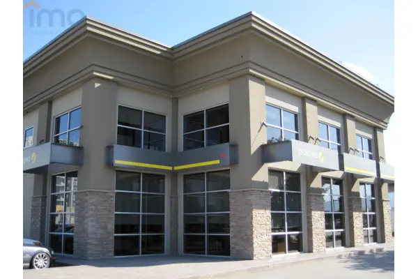 Nosów, Waśniów, Building for rent